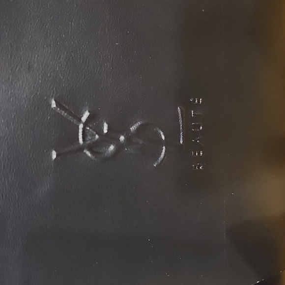 Yves Saint Laurent Beaute Pouch & Make Up Bundle - Picture 2 of 10